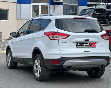 Белый Форд Куга, объемом двигателя 2 л и пробегом 221 тыс. км за 12490 $, фото 8 на Automoto.ua