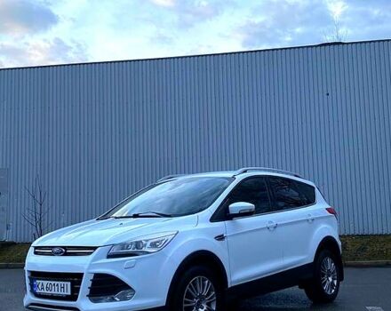 Білий Форд Куга, об'ємом двигуна 2 л та пробігом 1 тис. км за 12300 $, фото 6 на Automoto.ua