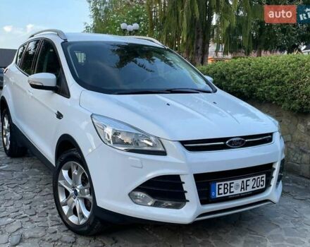 Белый Форд Куга, объемом двигателя 2 л и пробегом 187 тыс. км за 11000 $, фото 2 на Automoto.ua