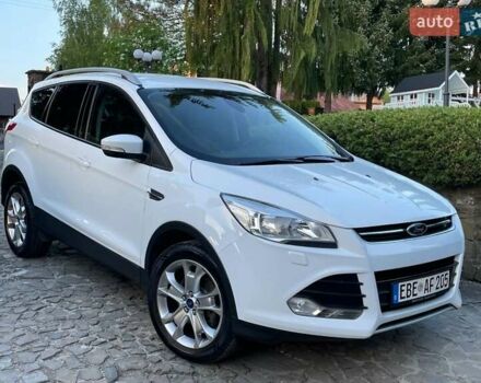 Белый Форд Куга, объемом двигателя 2 л и пробегом 187 тыс. км за 11000 $, фото 3 на Automoto.ua
