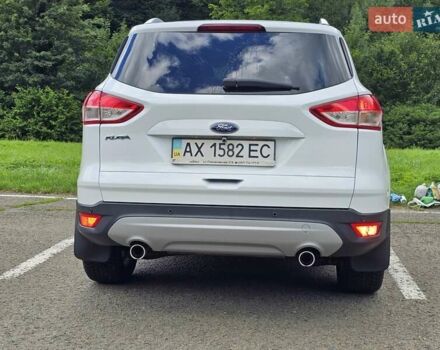Белый Форд Куга, объемом двигателя 2 л и пробегом 106 тыс. км за 11016 $, фото 14 на Automoto.ua