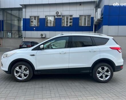 Белый Форд Куга, объемом двигателя 2 л и пробегом 221 тыс. км за 12490 $, фото 11 на Automoto.ua