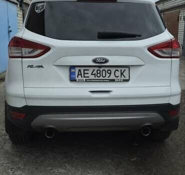 Белый Форд Куга, объемом двигателя 2 л и пробегом 135 тыс. км за 14500 $, фото 59 на Automoto.ua