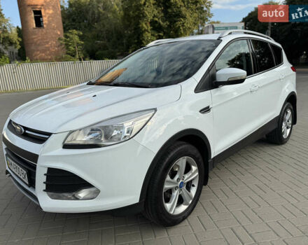 Белый Форд Куга, объемом двигателя 2 л и пробегом 198 тыс. км за 12499 $, фото 1 на Automoto.ua