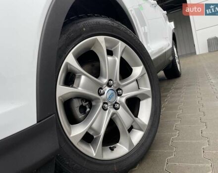 Белый Форд Куга, объемом двигателя 2 л и пробегом 182 тыс. км за 11950 $, фото 28 на Automoto.ua