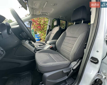 Белый Форд Куга, объемом двигателя 2 л и пробегом 125 тыс. км за 13700 $, фото 33 на Automoto.ua