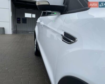 Белый Форд Куга, объемом двигателя 2 л и пробегом 182 тыс. км за 11950 $, фото 15 на Automoto.ua