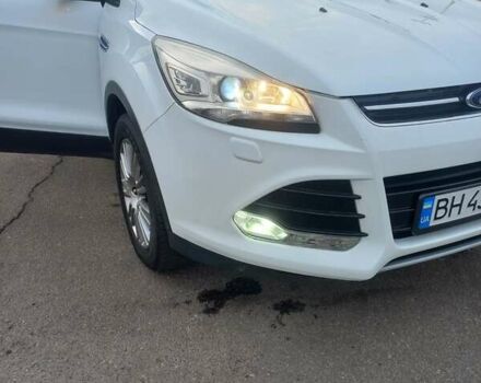 Белый Форд Куга, объемом двигателя 2 л и пробегом 123 тыс. км за 13200 $, фото 23 на Automoto.ua