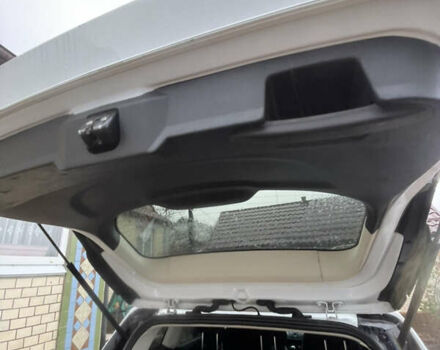 Білий Форд Куга, об'ємом двигуна 2 л та пробігом 301 тис. км за 12400 $, фото 42 на Automoto.ua