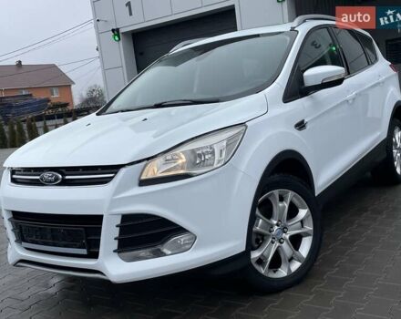 Белый Форд Куга, объемом двигателя 2 л и пробегом 182 тыс. км за 11950 $, фото 10 на Automoto.ua