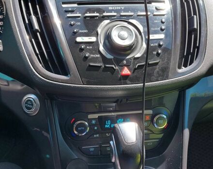 Белый Форд Куга, объемом двигателя 2 л и пробегом 245 тыс. км за 13500 $, фото 14 на Automoto.ua