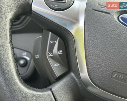 Белый Форд Куга, объемом двигателя 2 л и пробегом 125 тыс. км за 13700 $, фото 44 на Automoto.ua