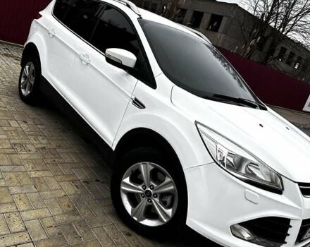 Белый Форд Куга, объемом двигателя 2 л и пробегом 135 тыс. км за 13000 $, фото 1 на Automoto.ua