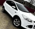 Белый Форд Куга, объемом двигателя 2 л и пробегом 135 тыс. км за 13000 $, фото 1 на Automoto.ua