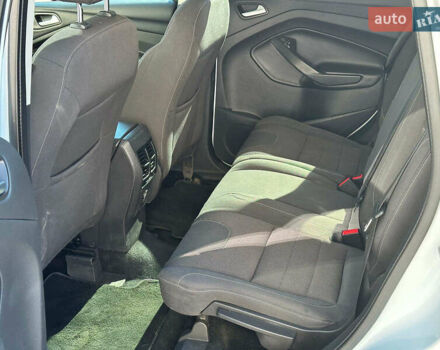 Белый Форд Куга, объемом двигателя 2 л и пробегом 221 тыс. км за 10990 $, фото 15 на Automoto.ua