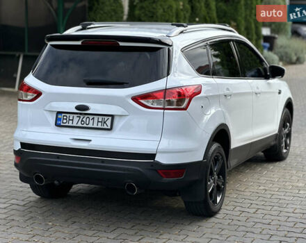 Белый Форд Куга, объемом двигателя 2 л и пробегом 125 тыс. км за 13700 $, фото 11 на Automoto.ua