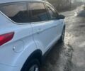 Білий Форд Куга, об'ємом двигуна 2 л та пробігом 247 тис. км за 13000 $, фото 11 на Automoto.ua