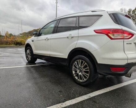 Форд Куга 2013 в Василькове на Automoto.ua Белый Форд Куга, объемом двигателя 2 л и пробегом 186 тыс. км за 10600 $, фото 3 на Automoto.ua