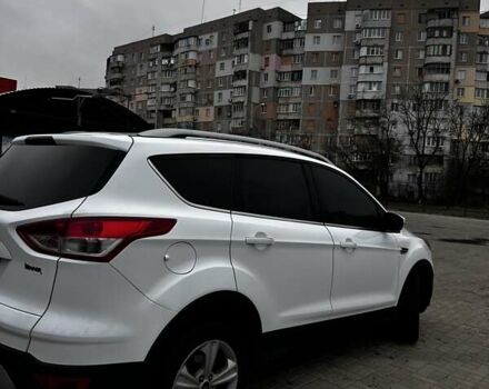 Белый Форд Куга, объемом двигателя 2 л и пробегом 135 тыс. км за 13000 $, фото 2 на Automoto.ua