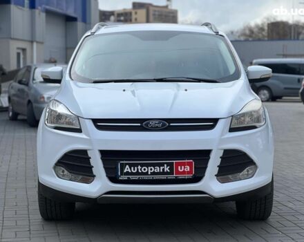 Белый Форд Куга, объемом двигателя 2 л и пробегом 221 тыс. км за 12490 $, фото 1 на Automoto.ua