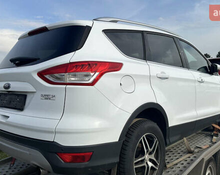 Білий Форд Куга, об'ємом двигуна 1.6 л та пробігом 194 тис. км за 13300 $, фото 11 на Automoto.ua