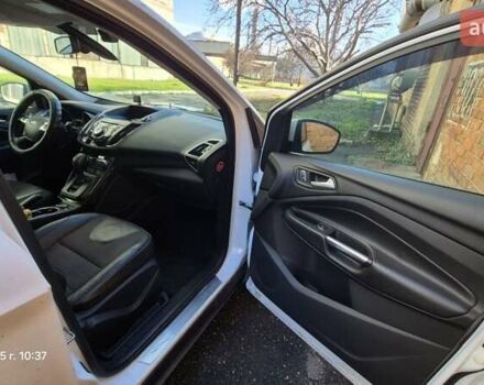 Белый Форд Куга, объемом двигателя 2 л и пробегом 175 тыс. км за 14100 $, фото 9 на Automoto.ua