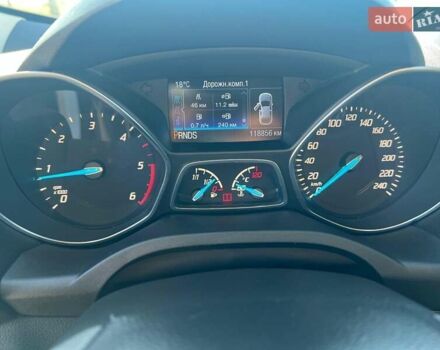 Белый Форд Куга, объемом двигателя 2 л и пробегом 117 тыс. км за 13000 $, фото 10 на Automoto.ua