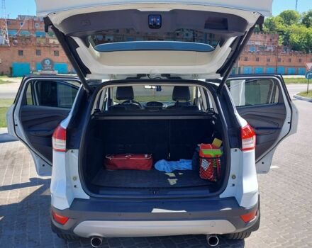 Белый Форд Куга, объемом двигателя 2 л и пробегом 245 тыс. км за 13500 $, фото 18 на Automoto.ua