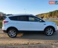 Білий Форд Куга, об'ємом двигуна 2 л та пробігом 241 тис. км за 13500 $, фото 1 на Automoto.ua