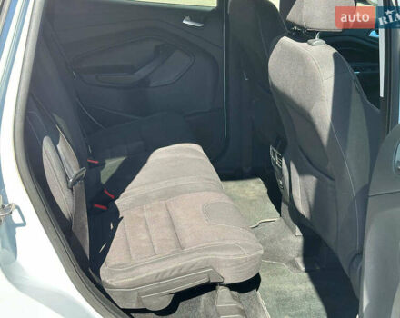 Белый Форд Куга, объемом двигателя 2 л и пробегом 221 тыс. км за 10990 $, фото 17 на Automoto.ua