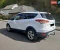 Белый Форд Куга, объемом двигателя 2 л и пробегом 255 тыс. км за 12120 $, фото 1 на Automoto.ua