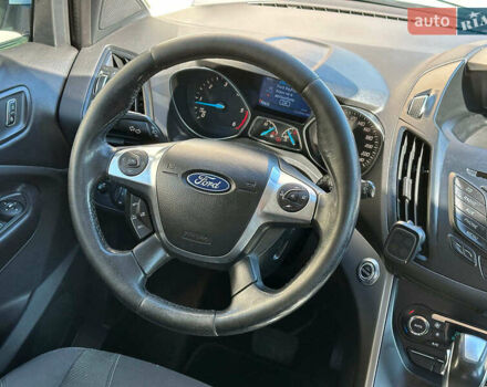 Белый Форд Куга, объемом двигателя 2 л и пробегом 221 тыс. км за 10990 $, фото 21 на Automoto.ua