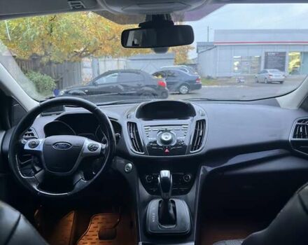 Форд Куга 2013 в Полтаве на Automoto.ua Белый Форд Куга, объемом двигателя 2 л и пробегом 253 тыс. км за 11500 $, фото 8 на Automoto.ua