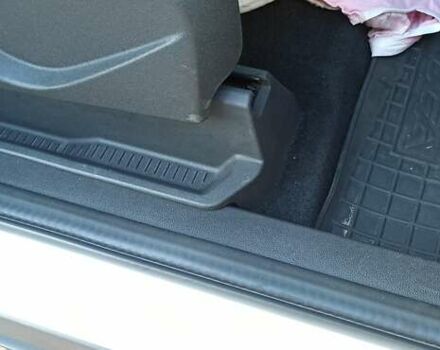 Форд Куга 2013 в Буче на Automoto.ua Белый Форд Куга, объемом двигателя 2 л и пробегом 234 тыс. км за 12000 $, фото 17 на Automoto.ua