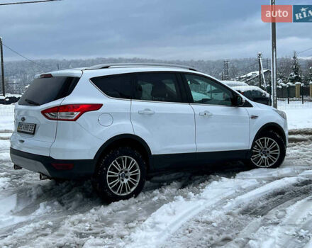 Белый Форд Куга, объемом двигателя 2 л и пробегом 205 тыс. км за 12700 $, фото 4 на Automoto.ua
