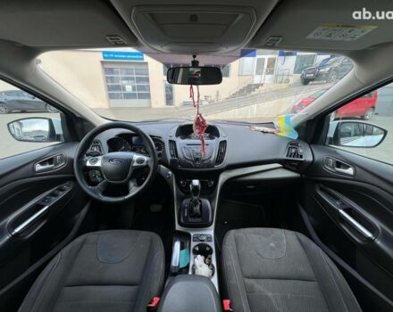Белый Форд Куга, объемом двигателя 2 л и пробегом 221 тыс. км за 12490 $, фото 17 на Automoto.ua