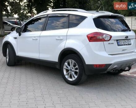 Белый Форд Куга, объемом двигателя 2 л и пробегом 200 тыс. км за 13200 $, фото 7 на Automoto.ua