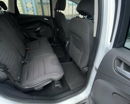 Білий Форд Куга, об'ємом двигуна 2 л та пробігом 301 тис. км за 12400 $, фото 70 на Automoto.ua