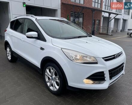 Белый Форд Куга, объемом двигателя 2 л и пробегом 182 тыс. км за 11950 $, фото 2 на Automoto.ua