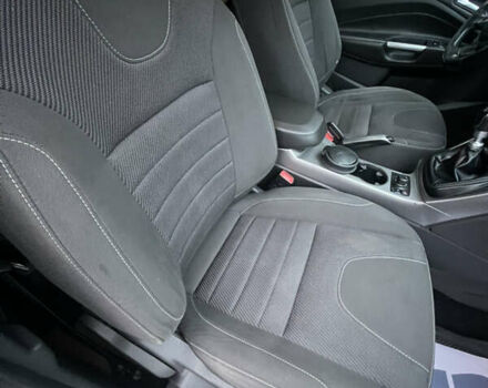 Білий Форд Куга, об'ємом двигуна 2 л та пробігом 301 тис. км за 12400 $, фото 66 на Automoto.ua