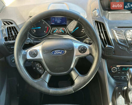 Белый Форд Куга, объемом двигателя 2 л и пробегом 221 тыс. км за 10990 $, фото 19 на Automoto.ua