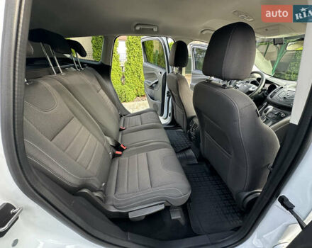 Белый Форд Куга, объемом двигателя 2 л и пробегом 125 тыс. км за 13700 $, фото 23 на Automoto.ua