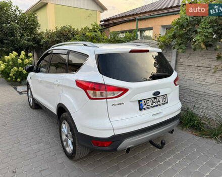 Білий Форд Куга, об'ємом двигуна 2 л та пробігом 182 тис. км за 15000 $, фото 3 на Automoto.ua