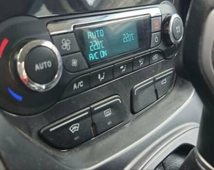 Белый Форд Куга, объемом двигателя 2 л и пробегом 135 тыс. км за 14500 $, фото 26 на Automoto.ua