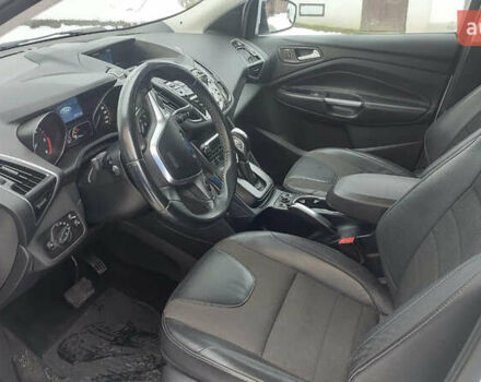 Белый Форд Куга, объемом двигателя 2 л и пробегом 205 тыс. км за 12700 $, фото 5 на Automoto.ua