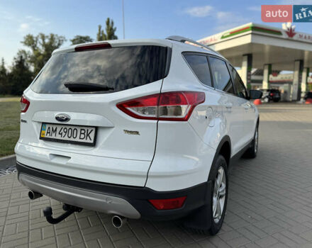 Белый Форд Куга, объемом двигателя 2 л и пробегом 198 тыс. км за 12499 $, фото 6 на Automoto.ua