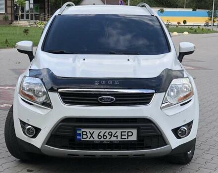Белый Форд Куга, объемом двигателя 2 л и пробегом 200 тыс. км за 13200 $, фото 2 на Automoto.ua