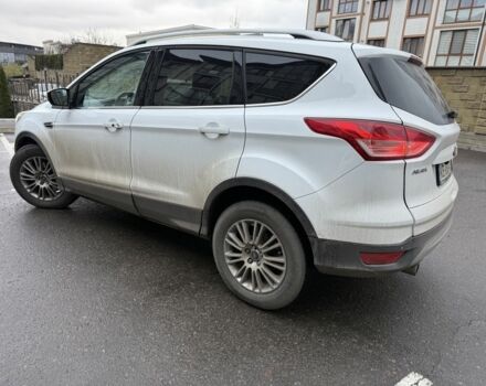 Білий Форд Куга, об'ємом двигуна 2 л та пробігом 135 тис. км за 13300 $, фото 3 на Automoto.ua