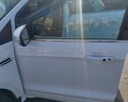 Белый Форд Куга, объемом двигателя 2 л и пробегом 201 тыс. км за 13400 $, фото 3 на Automoto.ua