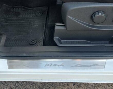 Белый Форд Куга, объемом двигателя 2 л и пробегом 201 тыс. км за 13400 $, фото 16 на Automoto.ua